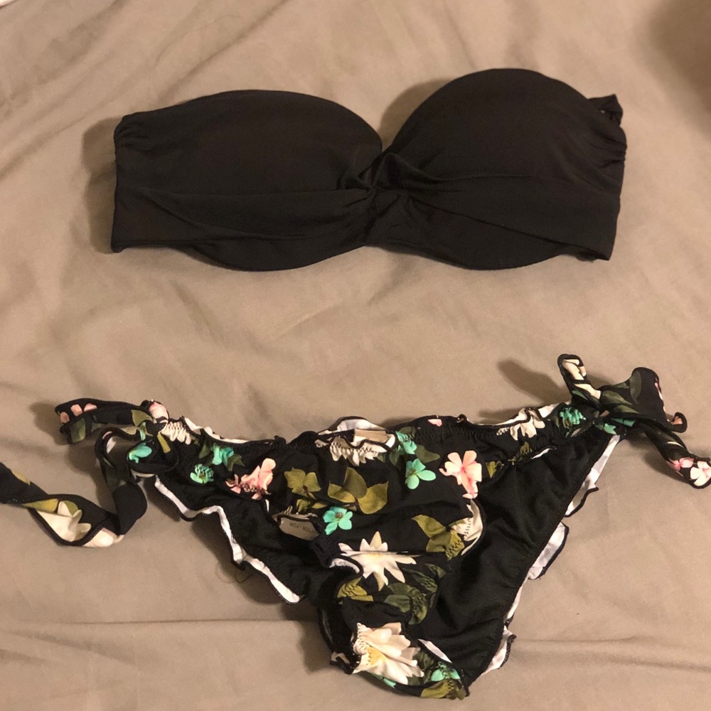 Strapless Black and Floral Push-up Bikini Set